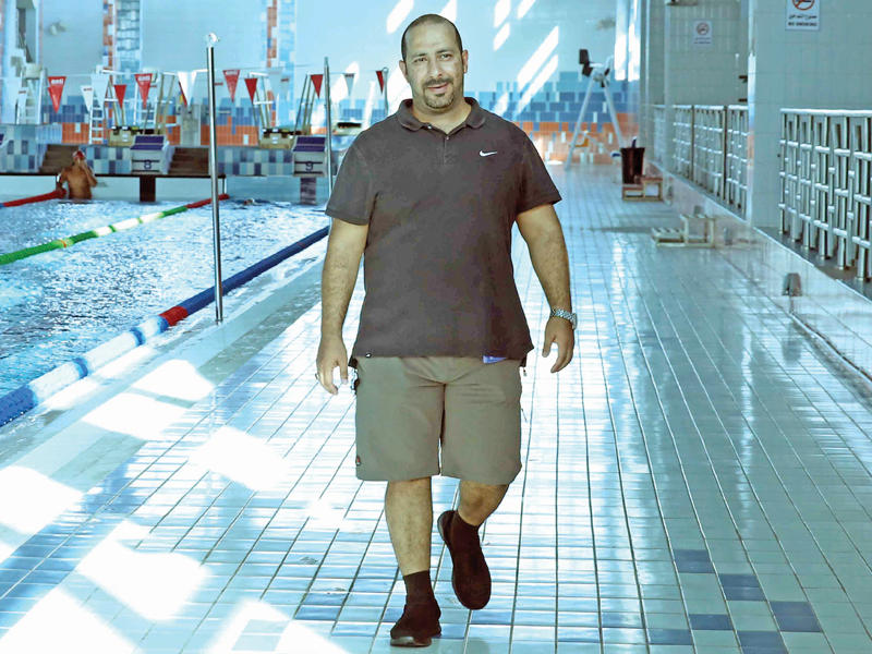 مدرب منتخب الكويت الوطني للسباح مصطفى الحرز