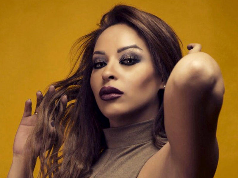 الفنانة المغربية حسنا فرح