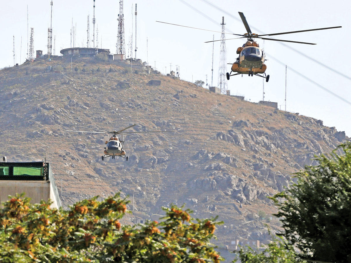 مروحيتان أفعانيتان تتجهان إلى السفارة العراقية في كابول (رويترز)