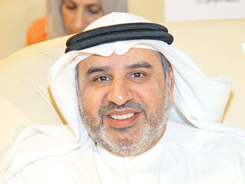  وكيل وزارة التربية المساعد لقطاع الشؤون الإدارية فهد الغيص