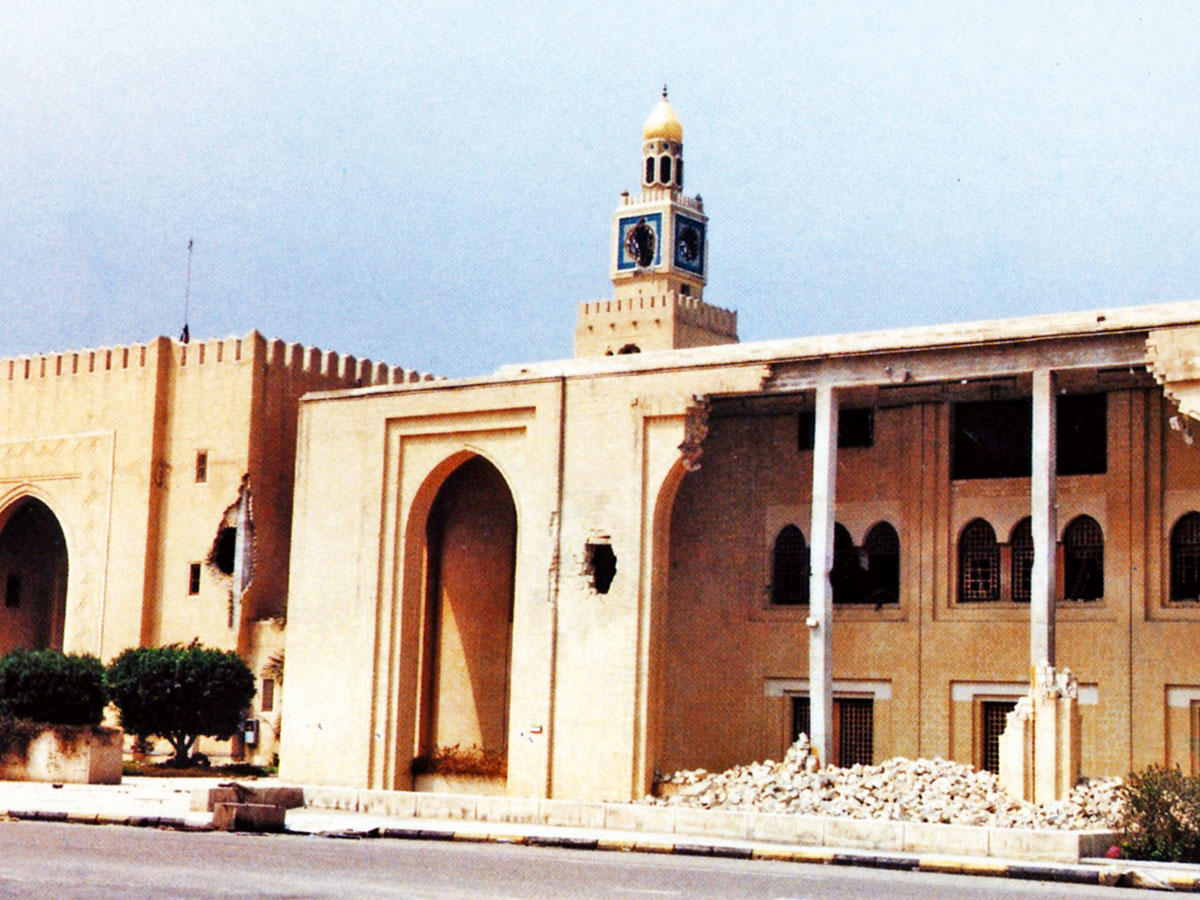 مبنى قصر السيف