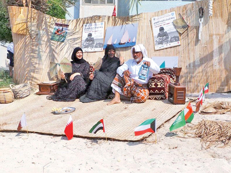 الركن الشعبي لأهالي شباب الغوص في الخيران 