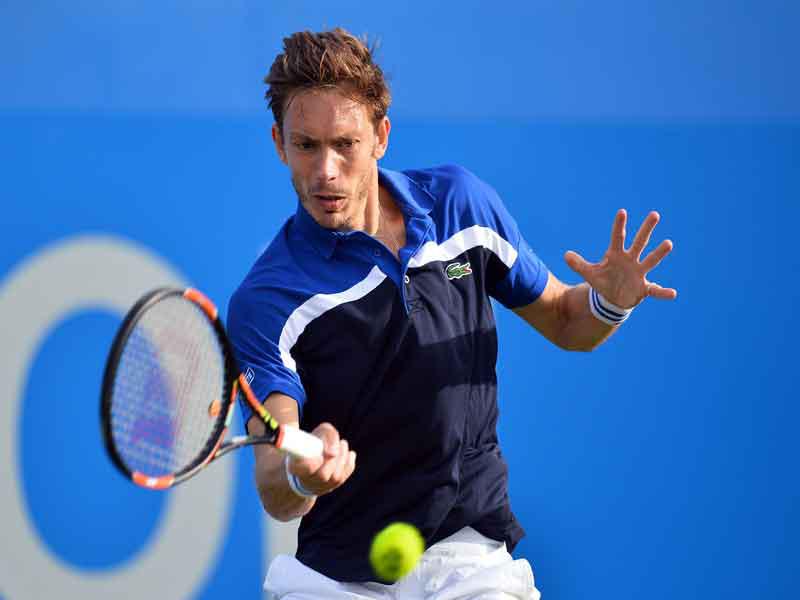 لاعب كرة المضرب السويسري ستانيسلاس فافرينكا