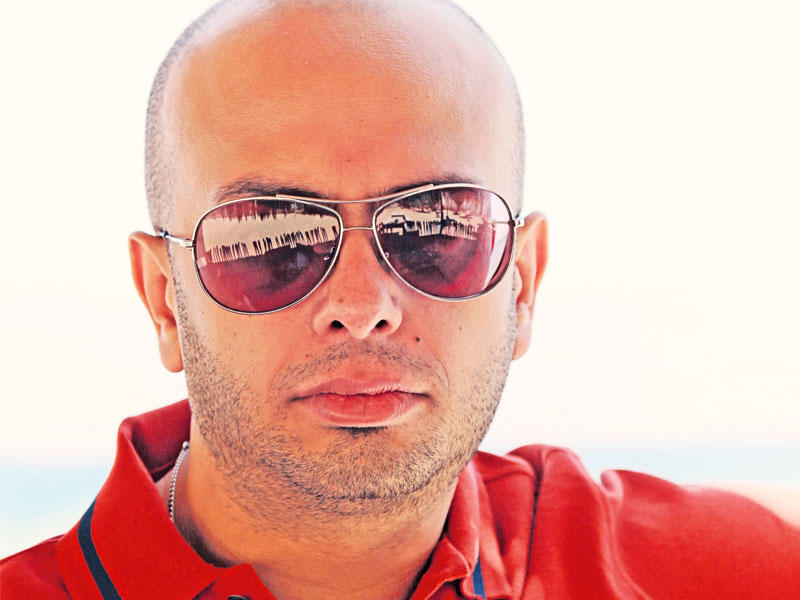 الكاتب السيناريست أحمد مراد