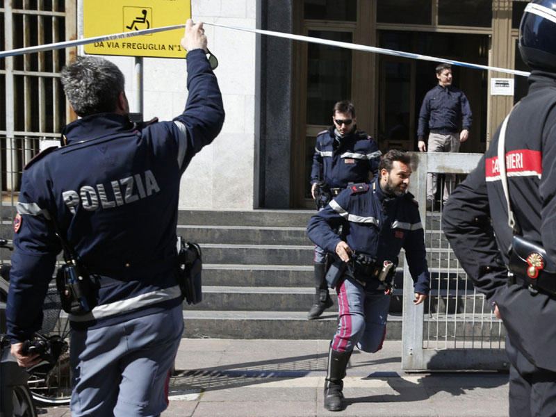  الشرطة الإيطالية