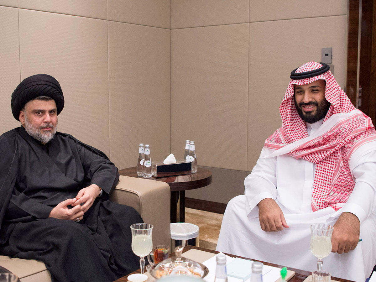 زعيم التيار الصدري مقتدى الصدر  مع ولي العهد محمد بن سلمانn