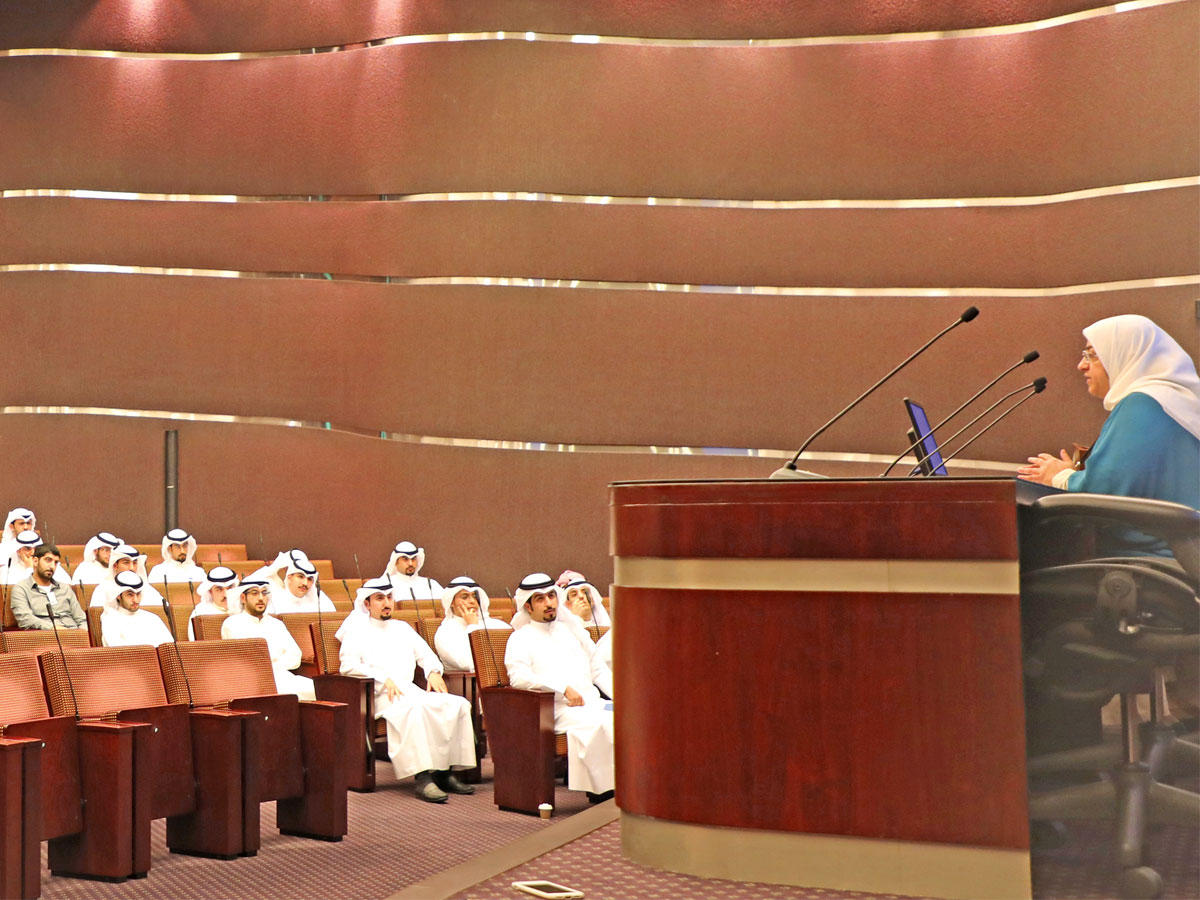 جانب من إطلاق برنامج تأهيل المعينين الجدد بـ«المحاسبة»  