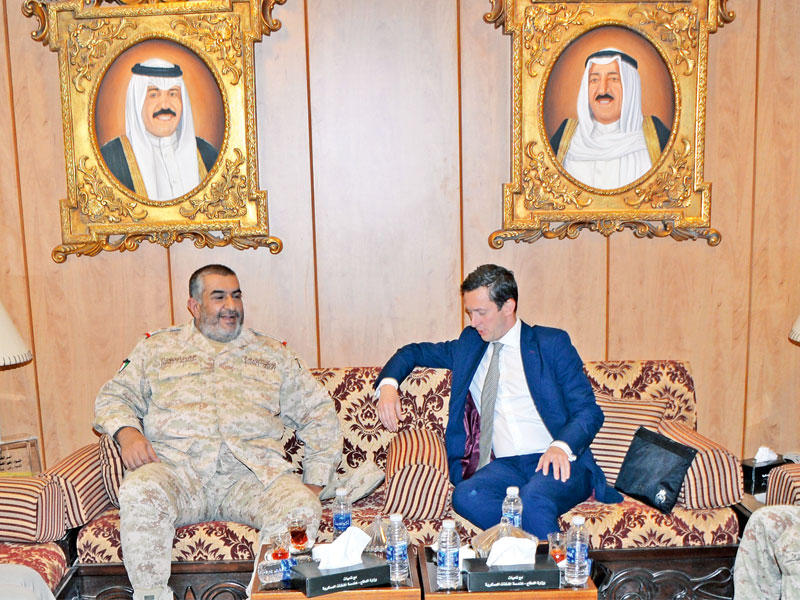 الصالح مستقبلاً الضيف البريطاني