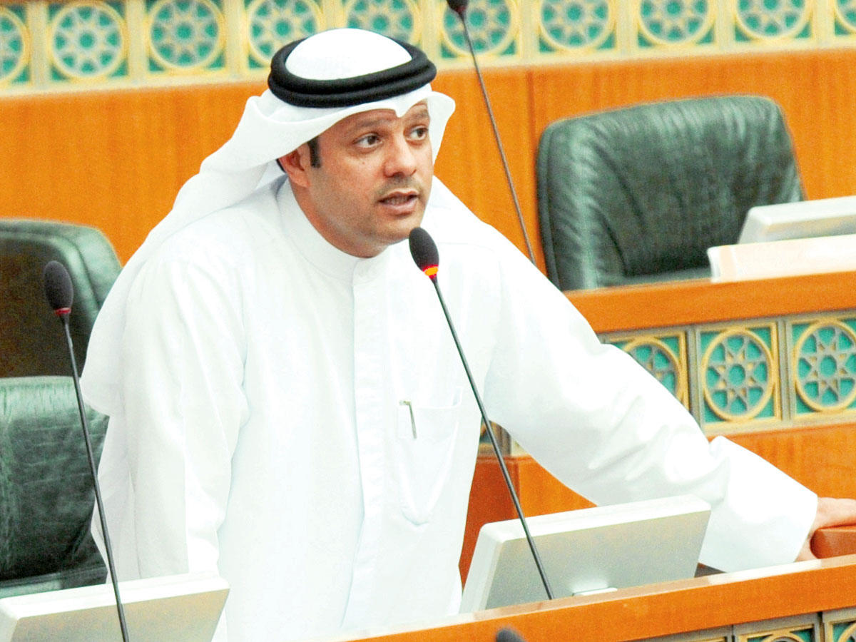 النائب فيصل الكندري