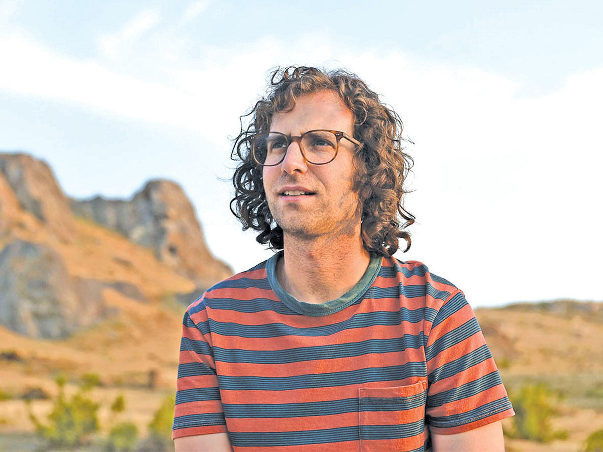 كايلي موني في مشهد من الفيلمn