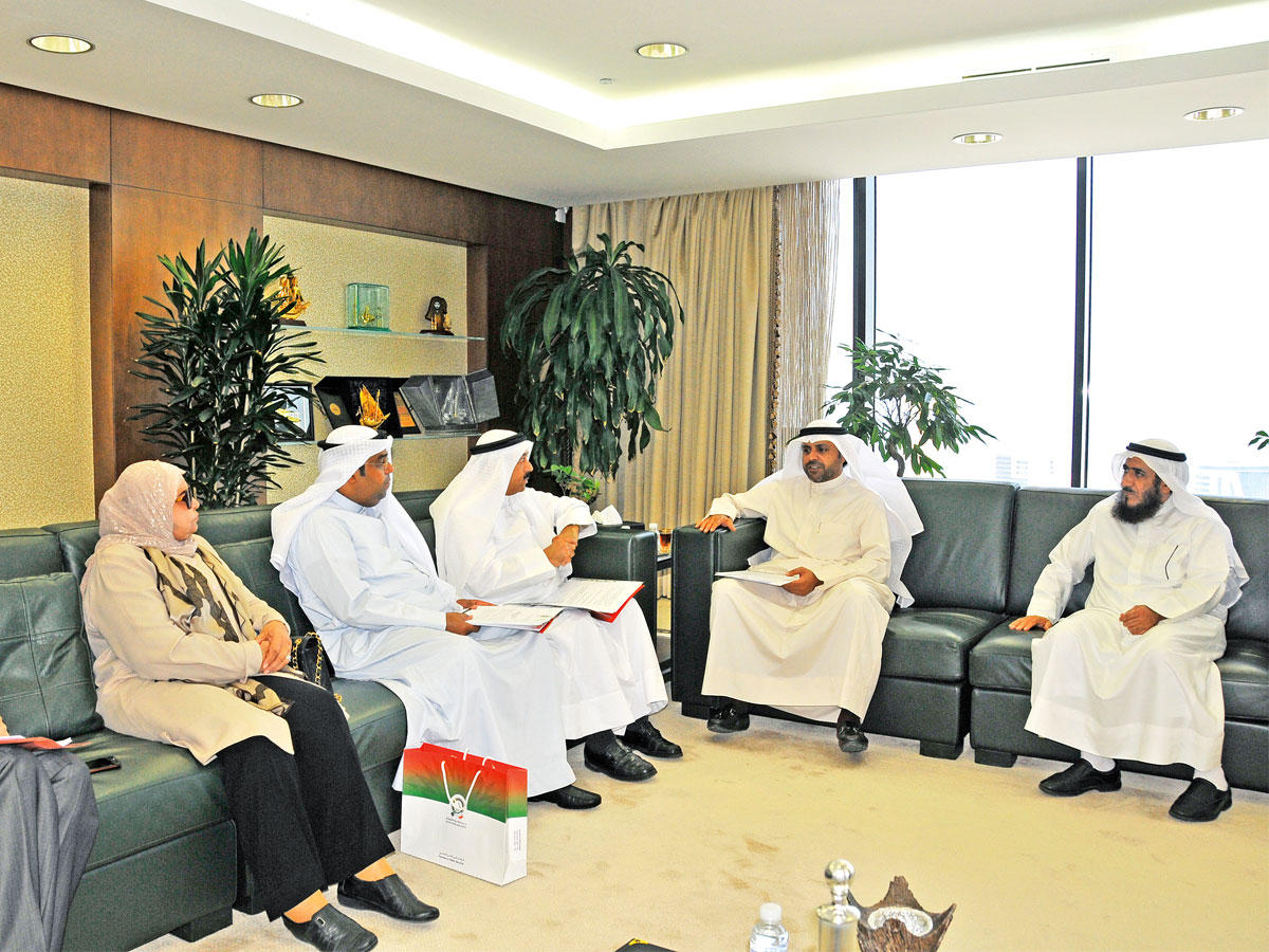 الجبري خلال اجتماعه مع جمعية المياه الكويتية