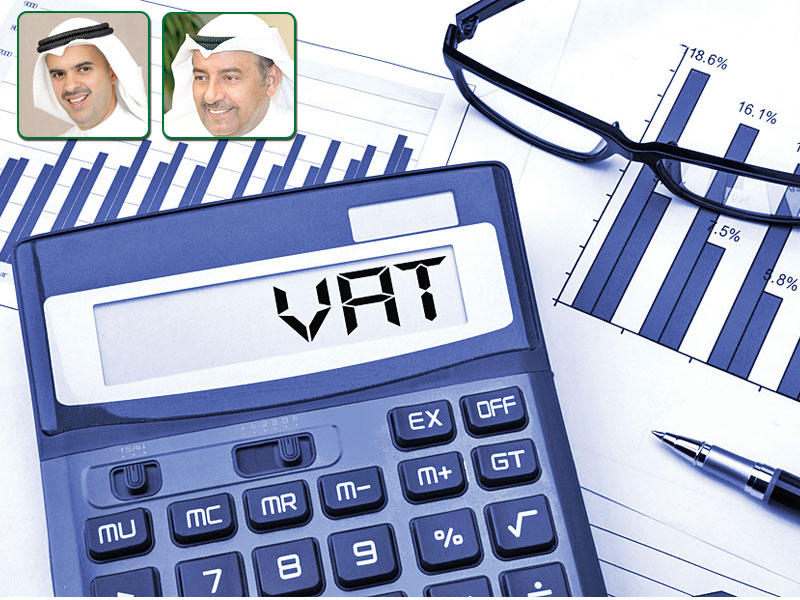 في إطار الصورة علي البدر و عبدالله الملا