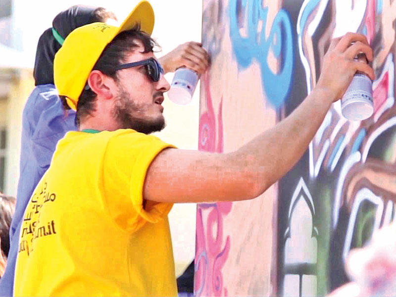 من مشاركات سابقة في ملتقيات الشباب 