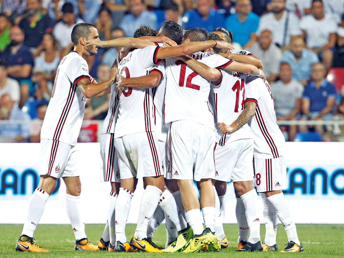 فرحة لاعبي اي سي ميلان