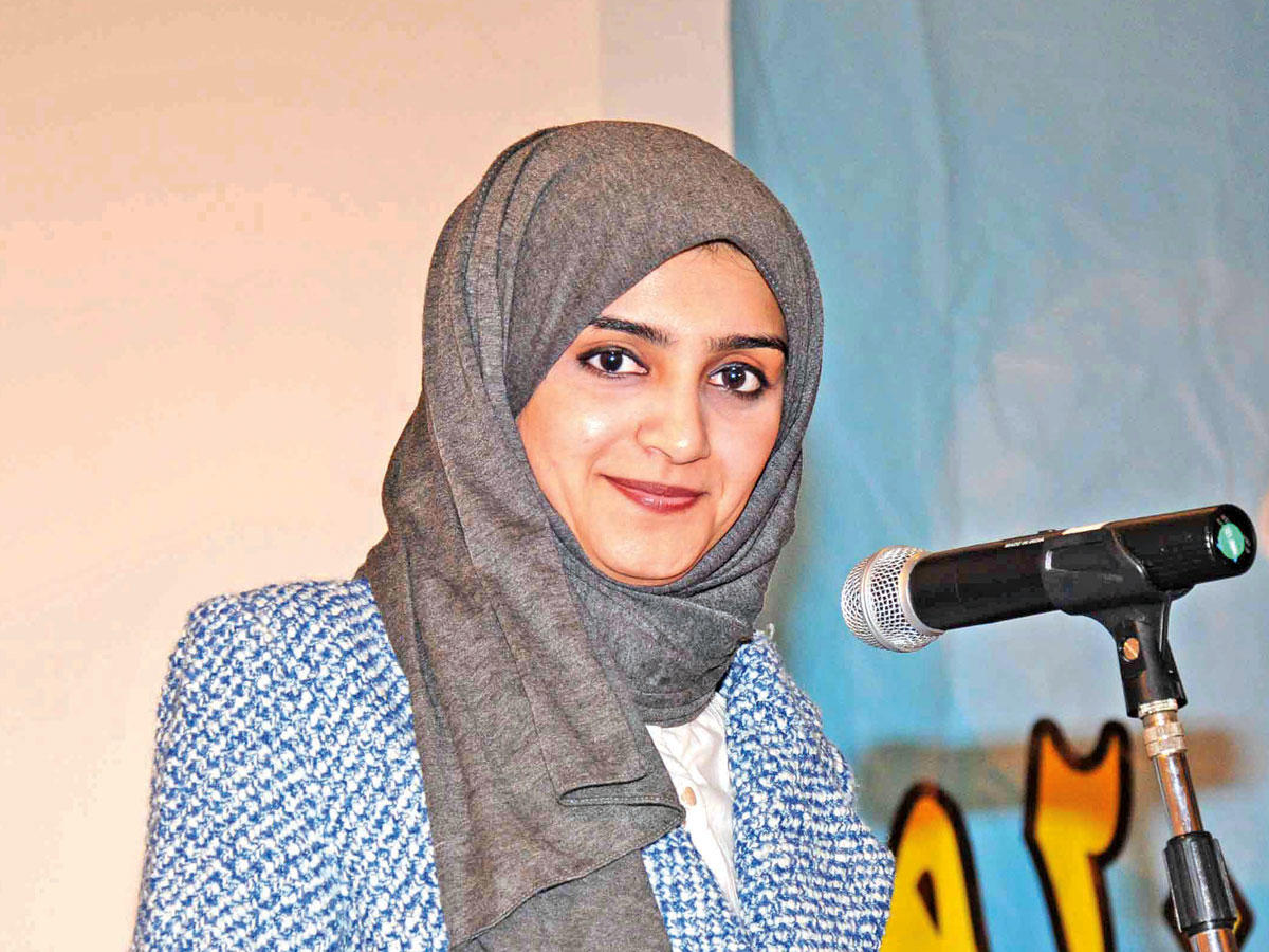 الشاعرة مريم فضل 