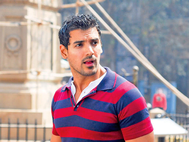 الفنان الهندي جون أبراهام