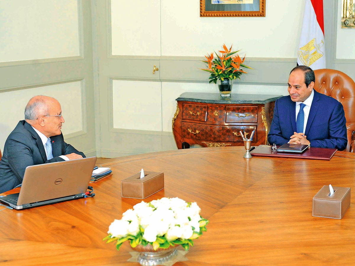 السيسي يجتمع بوزير الدولة للإنتاج الحربي محمد العصار في القاهرة أمسt (الجريدة)