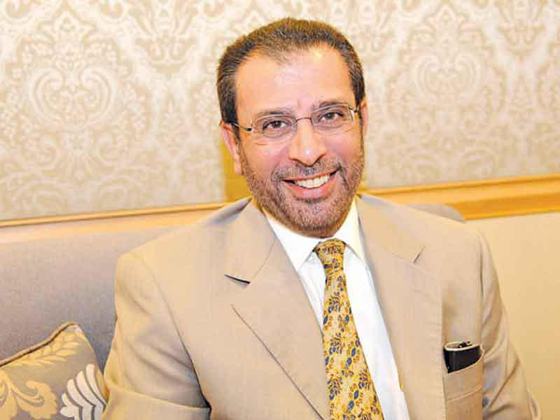  الوكيل المساعد لشؤون طب الأسنان د. يوسف الدويري 