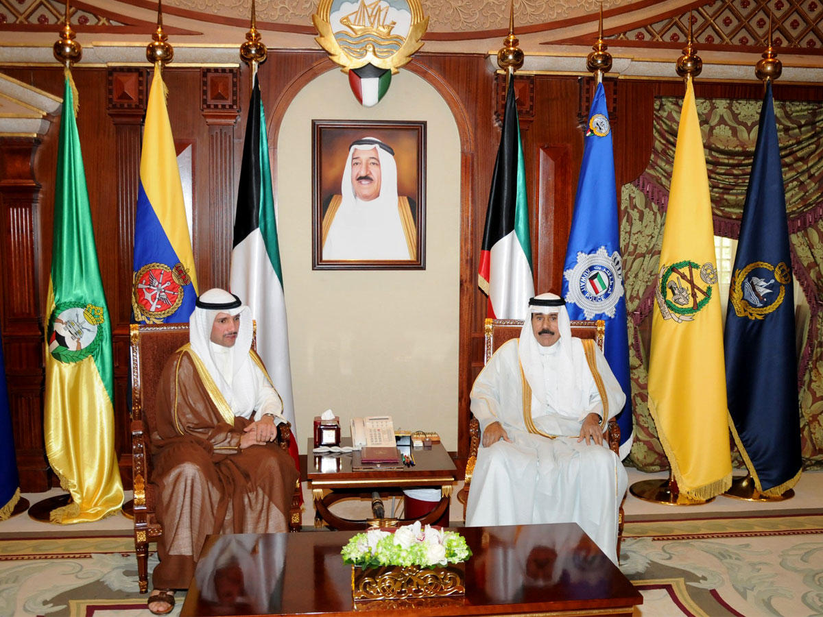 ولي العهد مستقبلاً الغانم أمسn