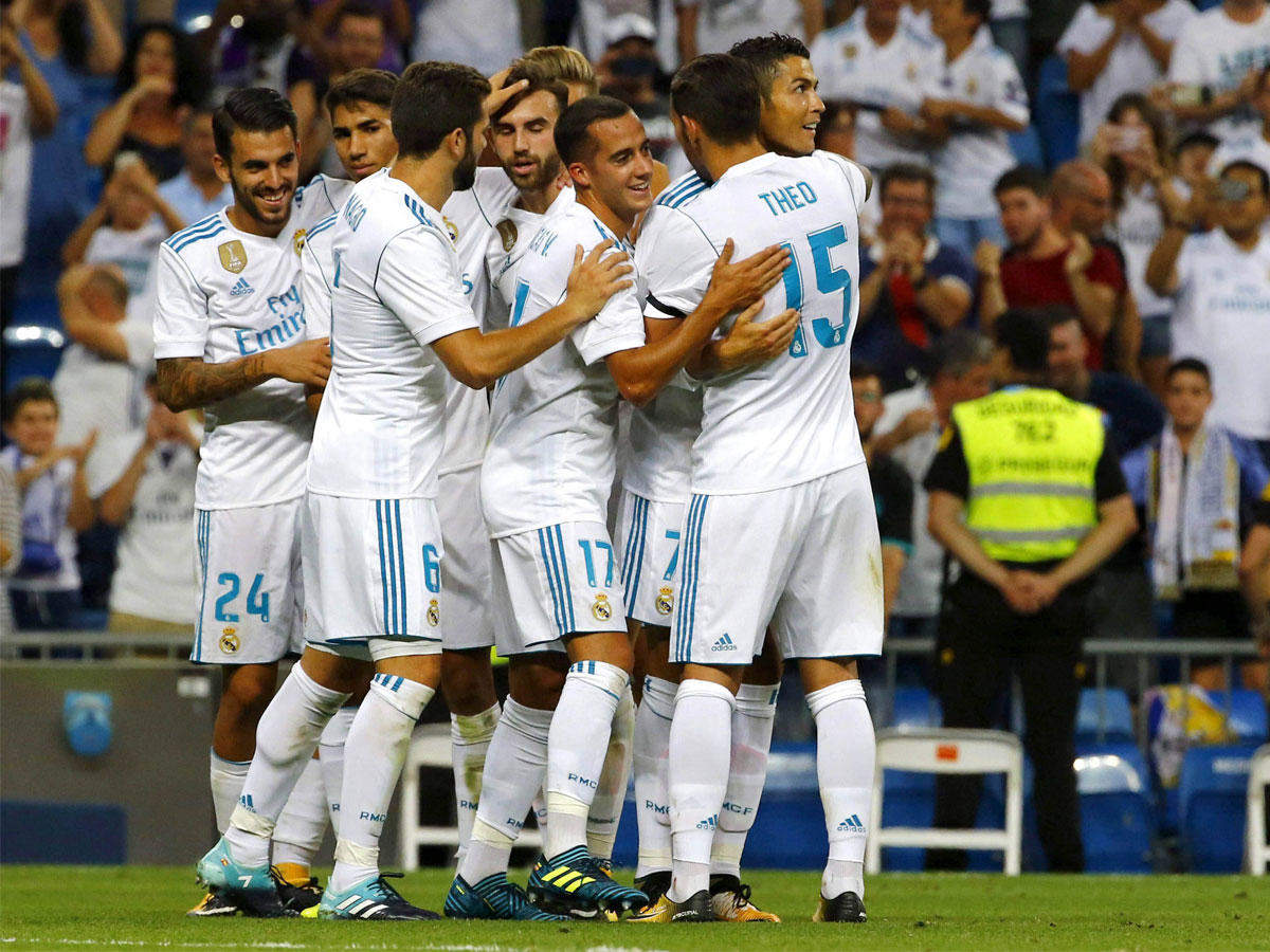 فرحة لاعبي ريال مدريد بهدف رونالدو