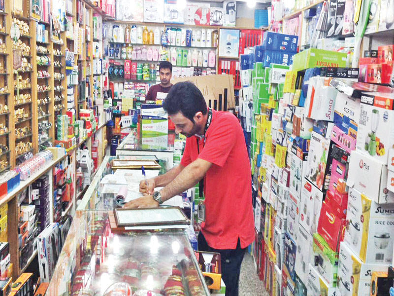 جانب من جولة البلدية في العاصمة