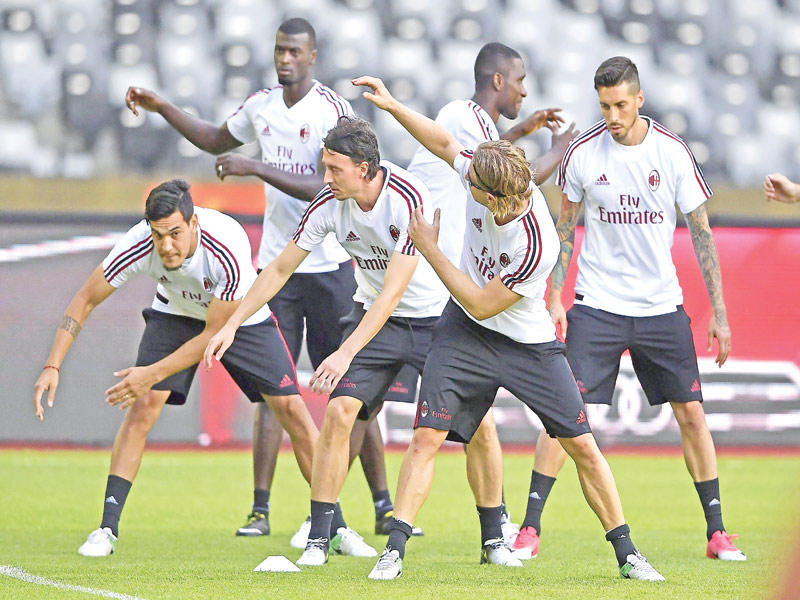 جانب من تدريبات ميلان