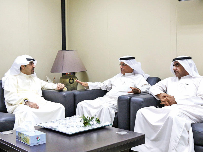 الحيان والشلوان خلال لقاء العياش