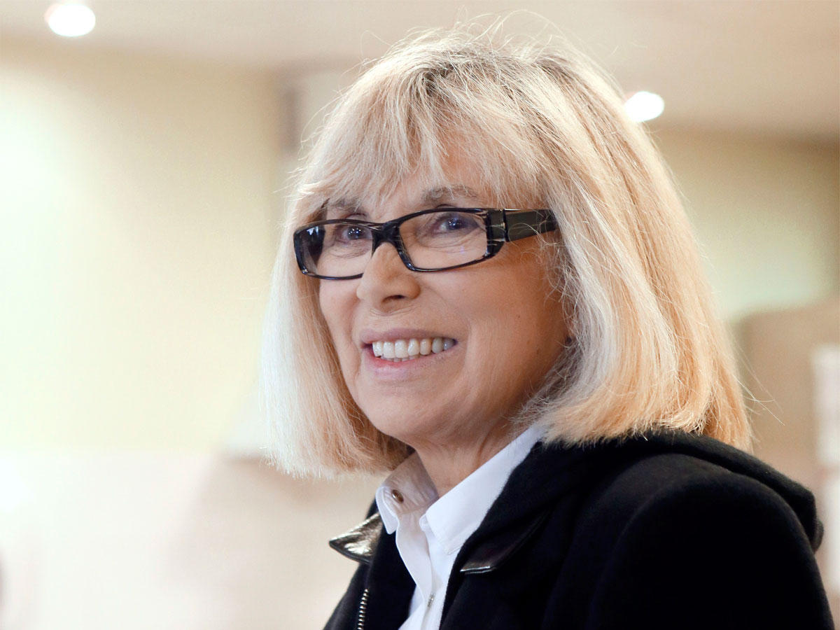 الممثلة الفرنسية ميراي دارك