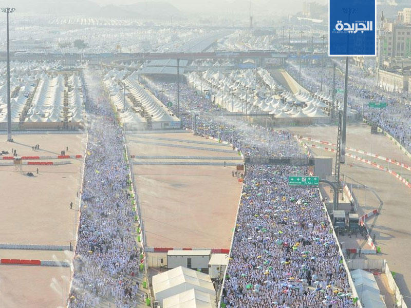  الحجاج يصلون إلى مشعر منى ويبدأون رمي جمرة العقبة الكبرى 