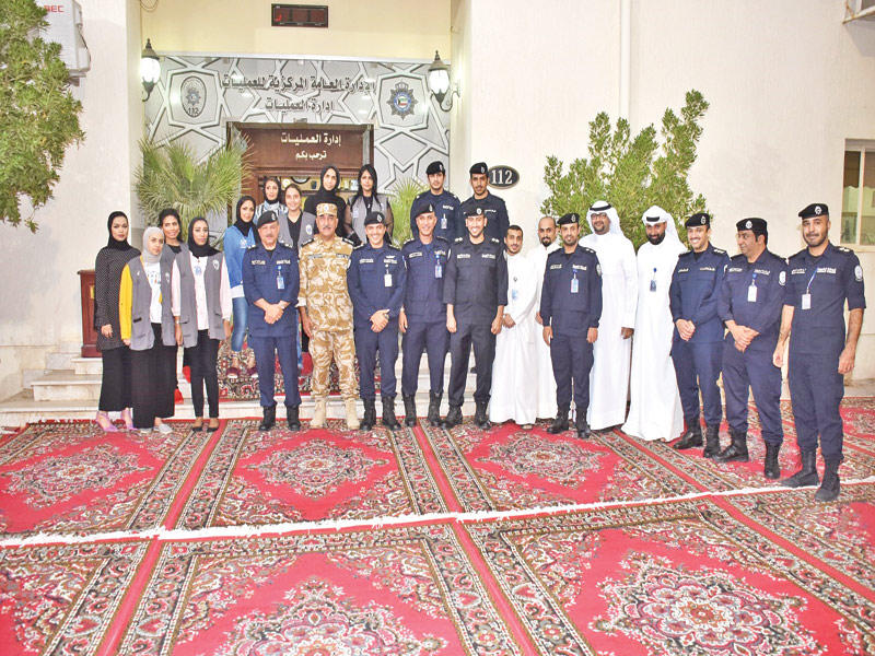 اليوسف  خلال جولته التفقدية للمراكز الحدودية البرية 