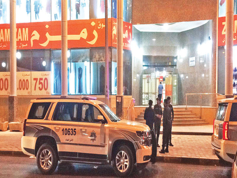 جانب من الحملة الأمنية في حولي