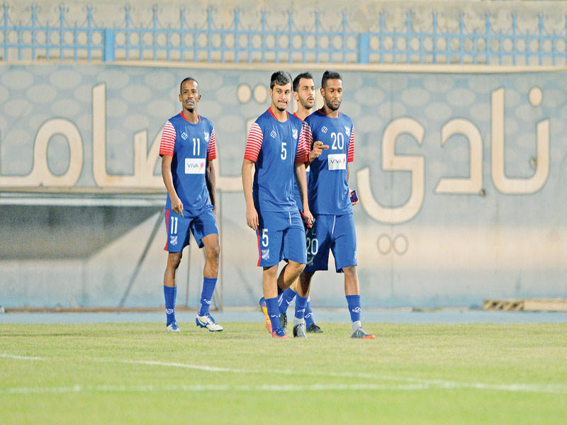 لاعبو فريق التضامن في لقاء ودي سابق