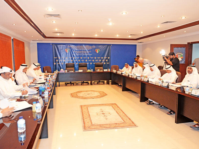 جانب من اجتماع العمومية السابقة