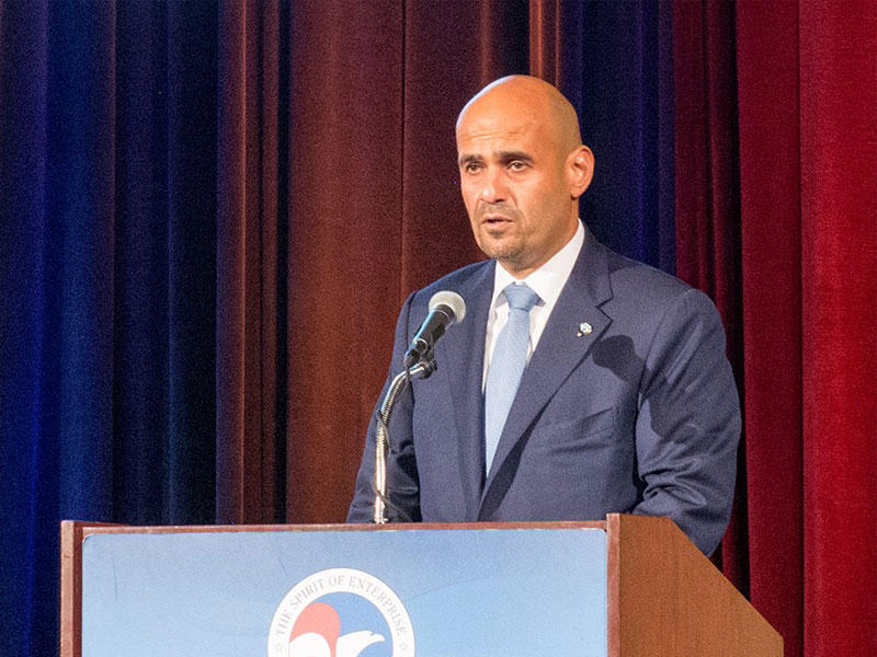  نائب رئيس مجلس الوزراء وزير المالية أنس الصالح