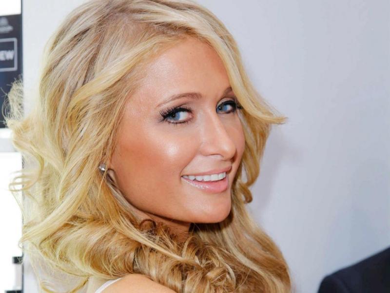 باريس هيلتون