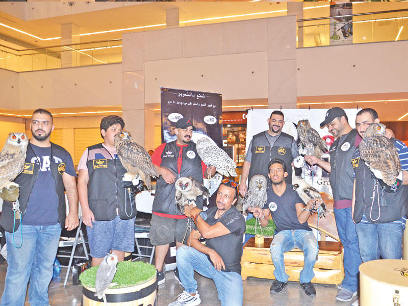 صورة جماعية للفريق