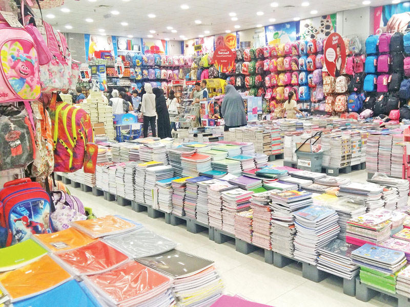 زيادة أسعار القرطاسية ترهق الميزانية