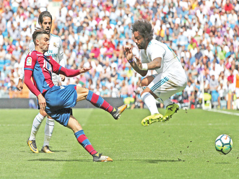 جانب من مباراة ريال مدريد وليفانتي
