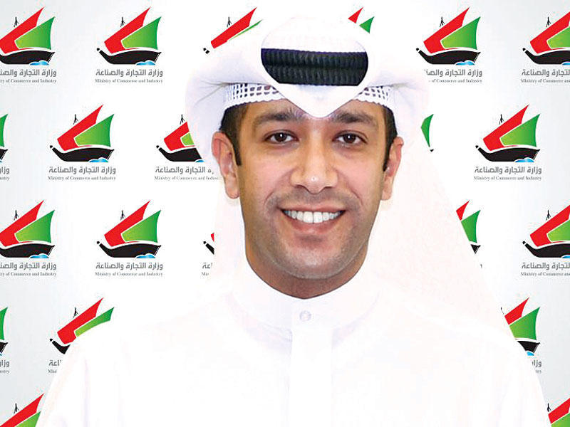 الوكيل المساعد لشؤون الشركات والتراخيص التجارية بوزارة التجارة والصناعة أحمد الفارس