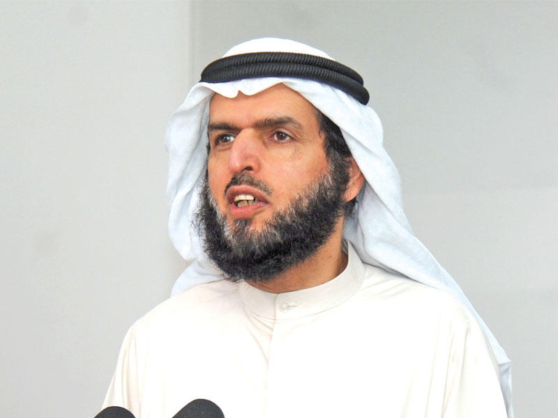 النائب عادل الدمخي