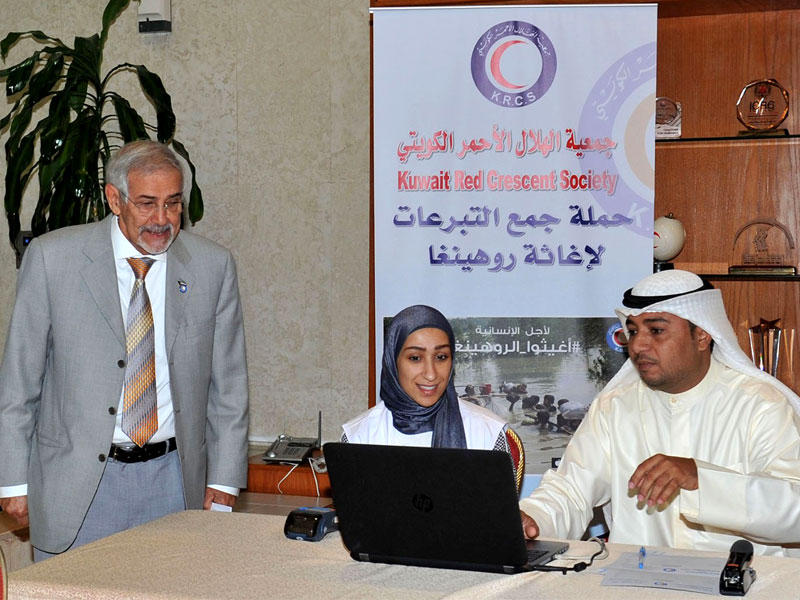 الساير خلال إطلاق حملة تبرعات لمصلحة «الروهينغا»