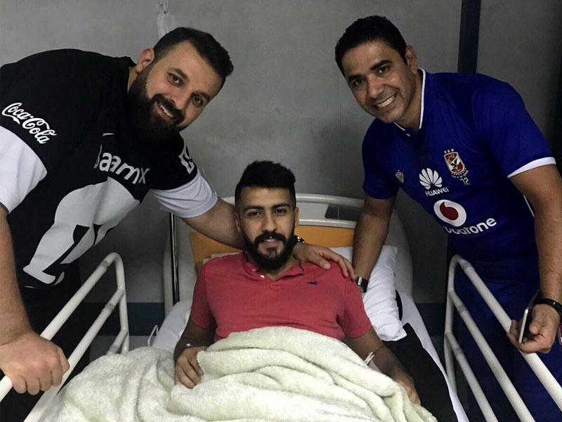 عبدالله ذياب مع فواز يوسف بعد إجراء العملية 