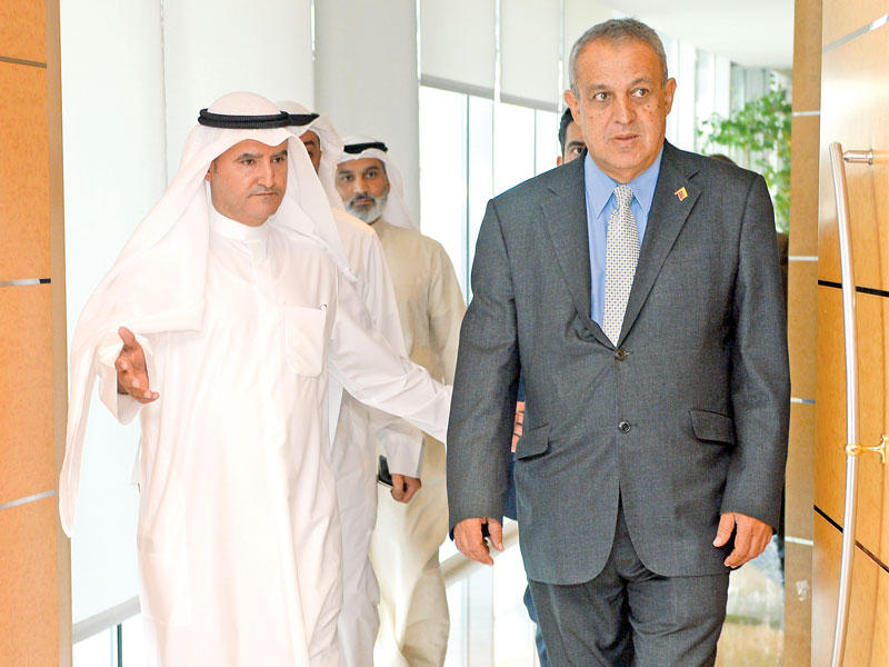 المرزوق مع نظيره الفنزويلي    (تصوير نوفل إبراهيم) 