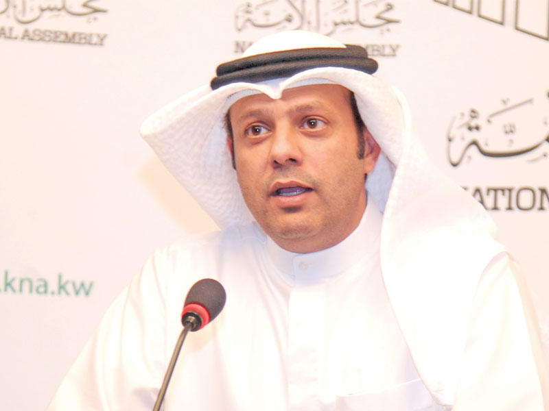 النائب فيصل الكندري 