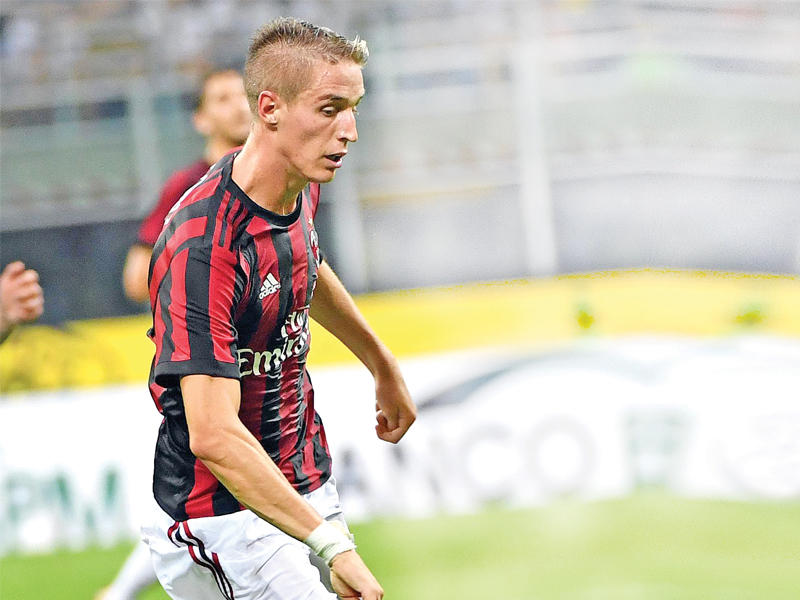 أندريا كونتي 