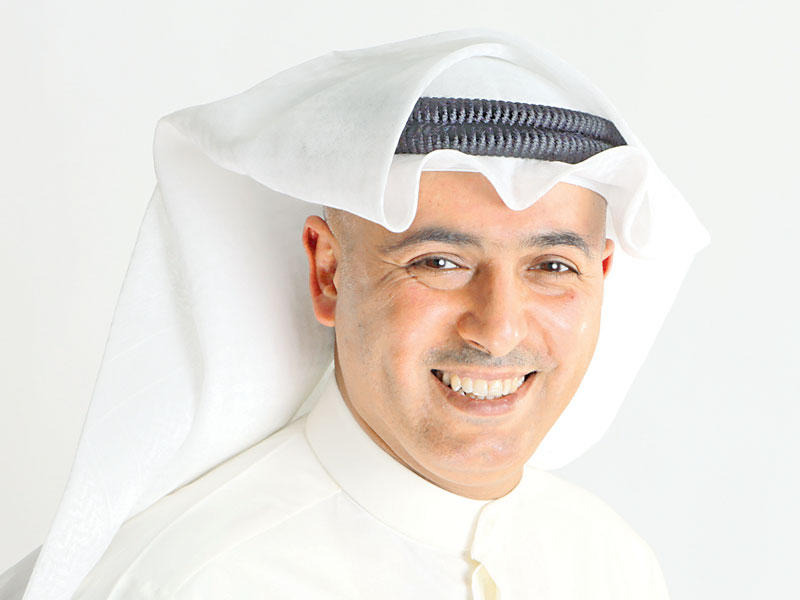 د رئيس رابطة أعضاء هيئة التدريب للكليات التطبيقية في الهيئة العامة للتعليم التطبيقي والتدريب م. وائل المطوع