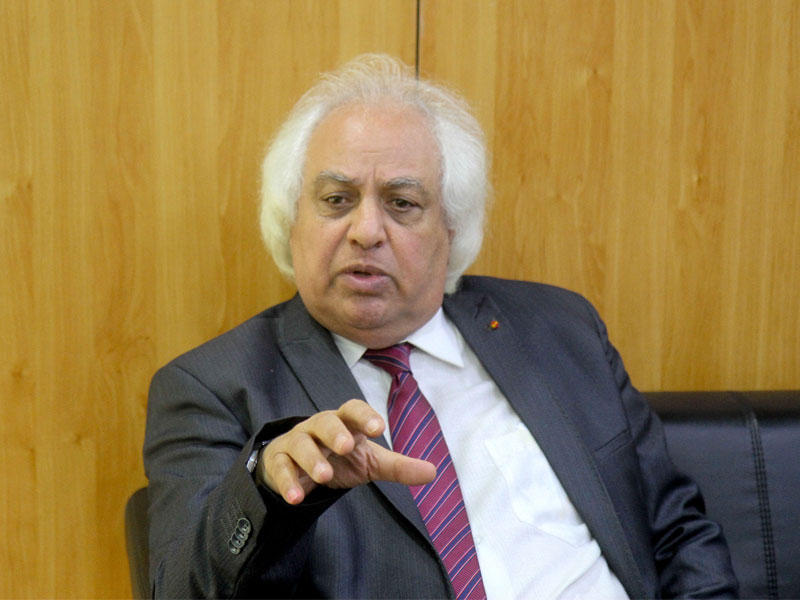   سمير غطاس عضو البرلمان المصري و مدير مركز مقدس للدراسات الاستراتيجية