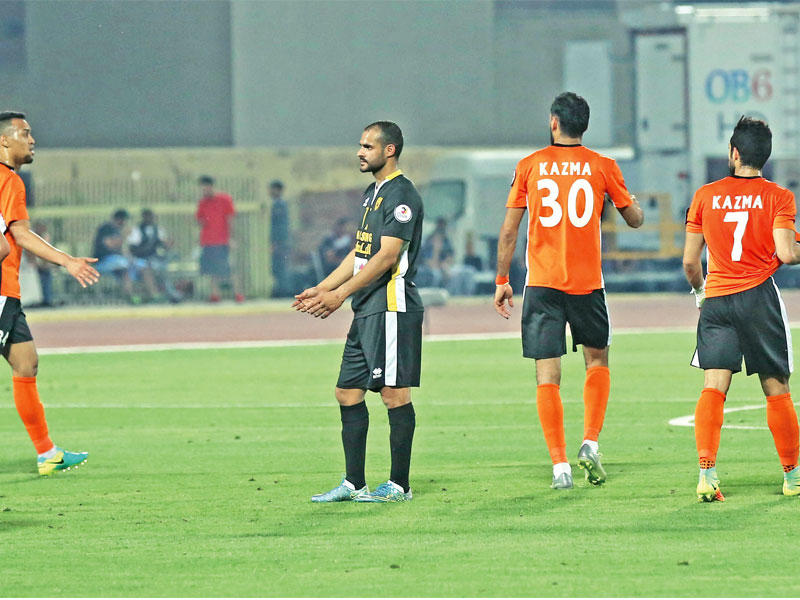 جانب من لقاء سابق بين كاظمة والقادسية