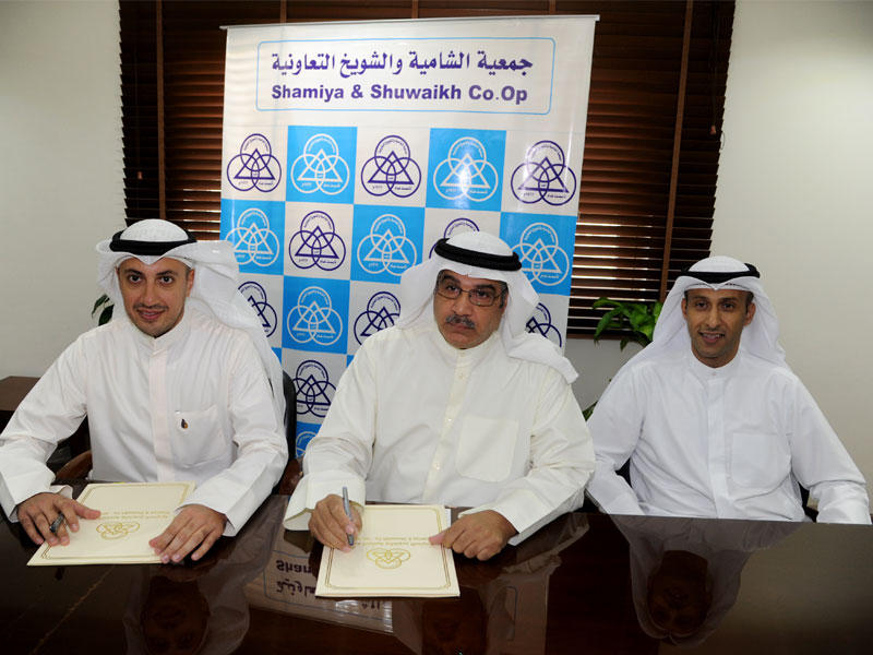 جانب من توقيع عقد تعاونية الشامية و»عافية»n