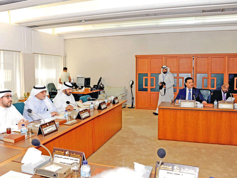 لجنة التحقيق في تجاوزات «الصحة» أثناء اجتماعها أمسn